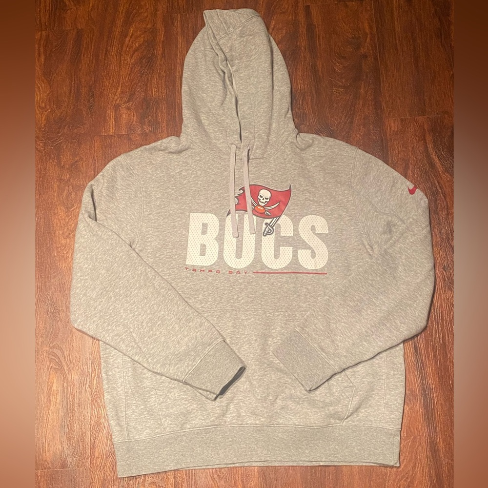 Tampa Bay Buccaneers hoodie